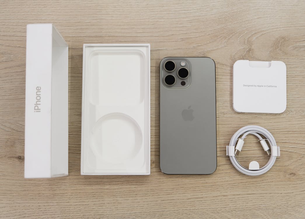 Brand New iPhone 16 Pro for Sale Unlocked and 100 percent orignal
